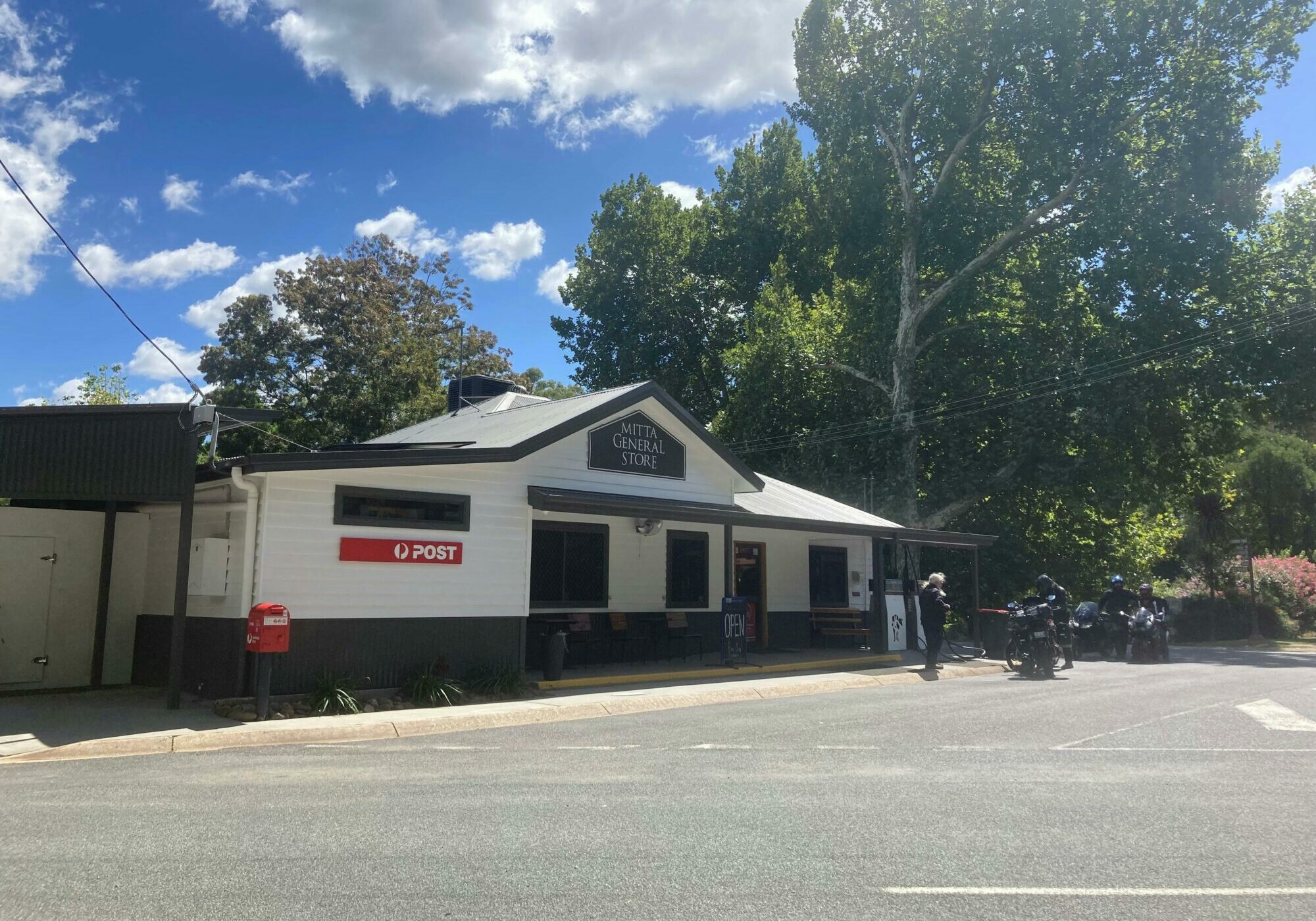 Mitta General Store